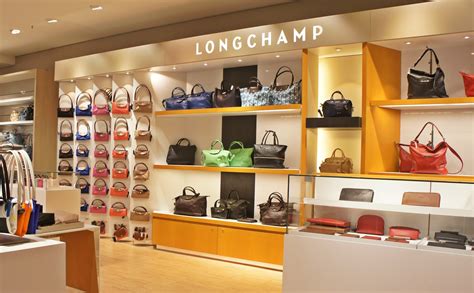 the handbags store